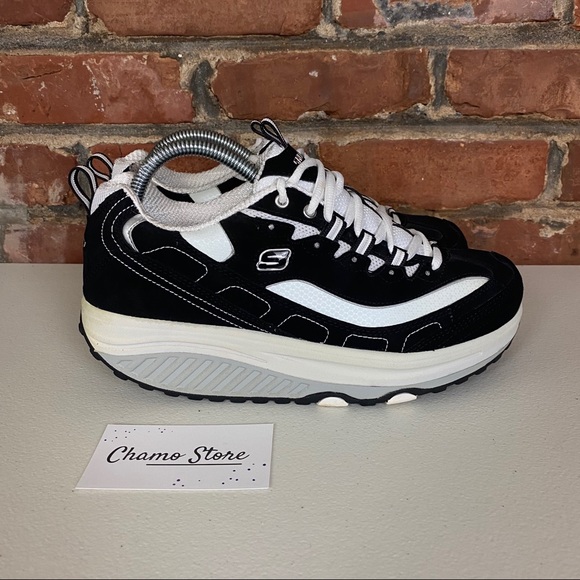 Skechers Shoes - Skechers Resistance UPS Woman’s Sz 8.5